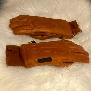 2 for $15 ☃️ vintage leather gloves